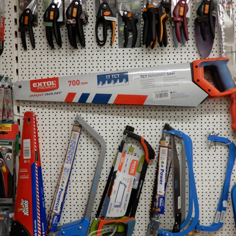 SZABÓ szerszámcentrum 13